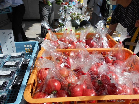 朝市さだ野菜1.jpg